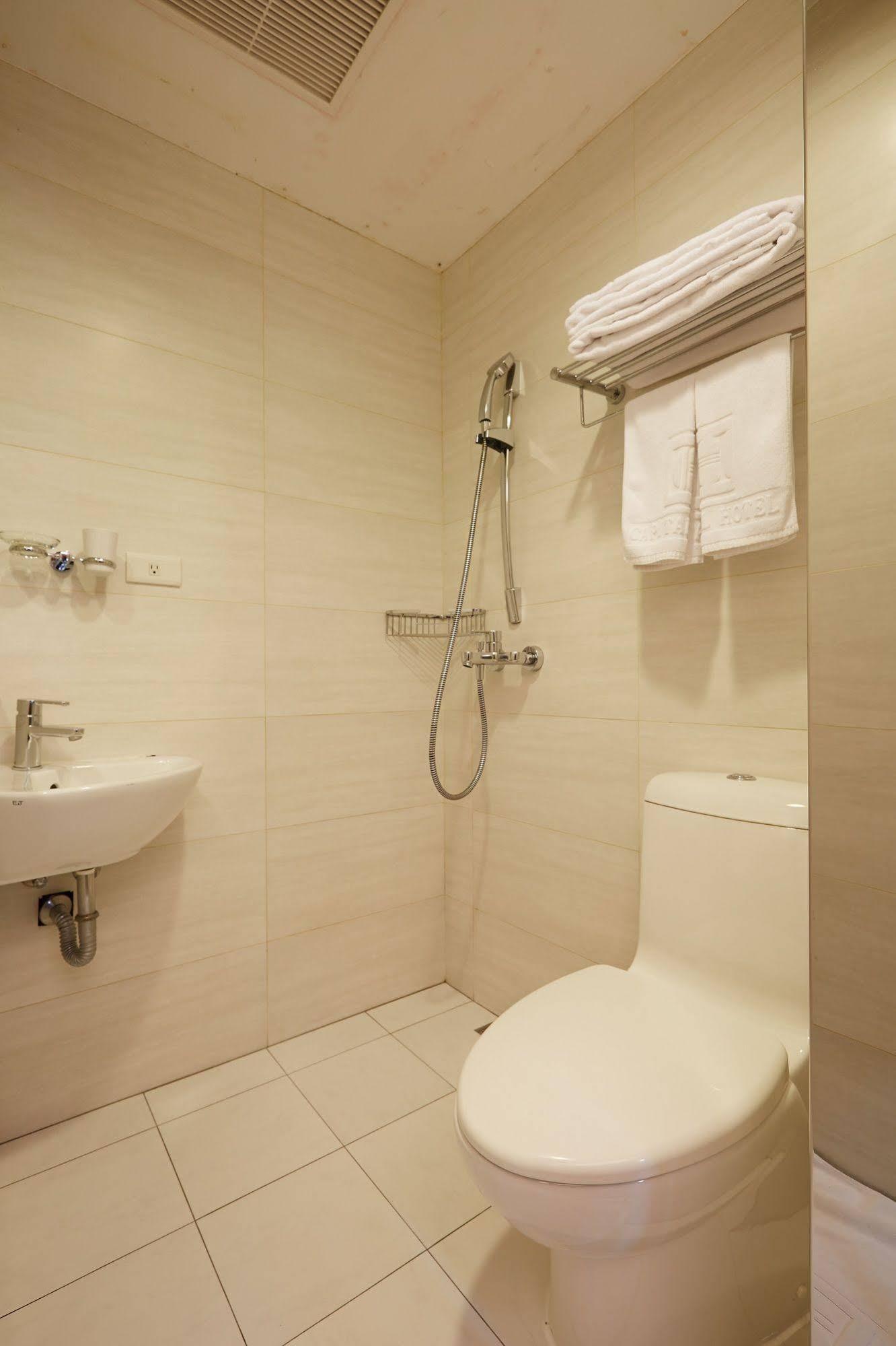 Hunt Champion Hotel Tajcshung Kültér fotó