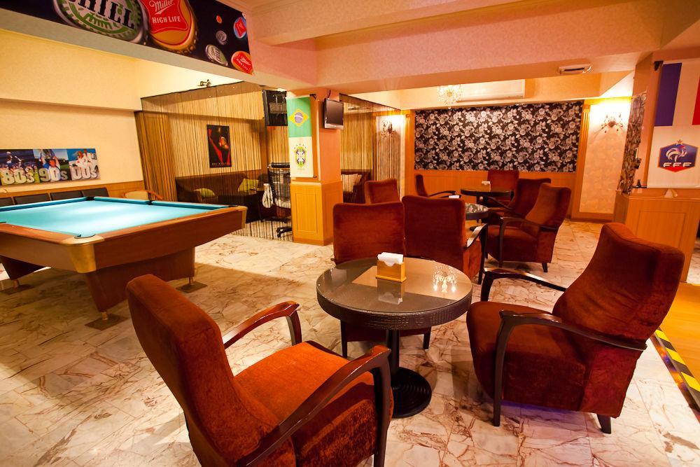 Hunt Champion Hotel Tajcshung Kültér fotó